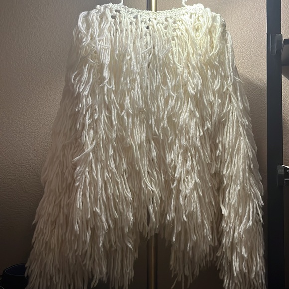 Angl Crème Cardigan not exactly sure what i would call this - Picture 2 of 2